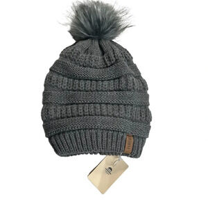 NWT FURTALK Gray Pompom Knitted Beanie Hat.  Sz: O/S